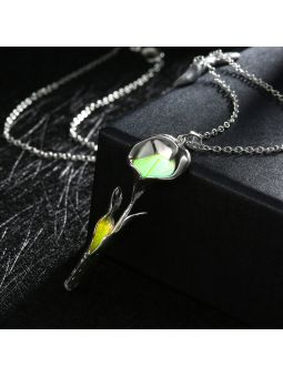 Collier Fleur à la Pierre Vert Clair Ronde Fluorescent - Plaqué Argent