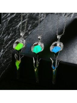 Collier Fleur à la Pierre Vert Clair Ronde Fluorescent - Plaqué Argent