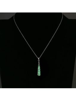 Collier en Forme de Cône Perforé à la Pierre Verte Fluorescent - Plaqué Argent