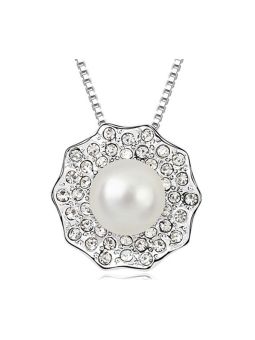 Collier Fleuri avec Perle - Plaqué Platine