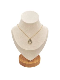 Collier en Acier Inoxydable Doré avec Cercle Orné de Zircons et Chiffres Romains - Élégance et Intemporalité