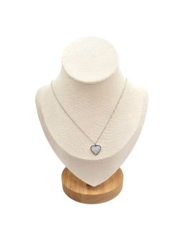 Collier en Acier Inoxydable Argenté avec Cœur Nacré – Douceur et Élégance Intemporelle