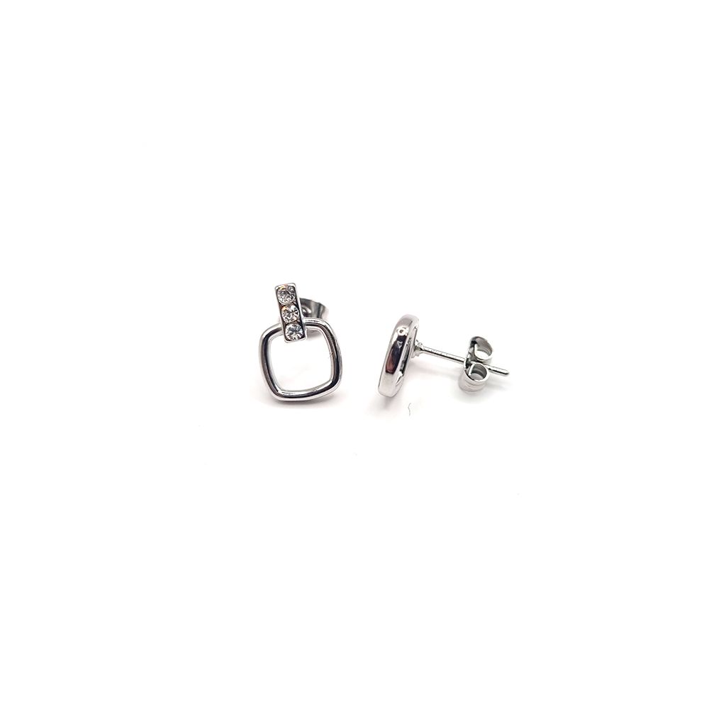 Boucles d’Oreilles en Acier Inoxydable Argenté avec Carré Ajouré et Zircons – Style Minimaliste et Élégant