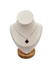 Collier en Acier Inoxydable Argenté avec Pendentif Fleur Émaillée Noire