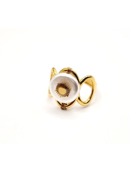 Bague dorée en acier inoxydable avec cabochon en résine et motif soleil
