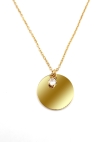 copy ofcopy ofCollier en Acier Inoxydable Doré avec Motifs Fleur en Nacré – Élégance Florale et Raffinement