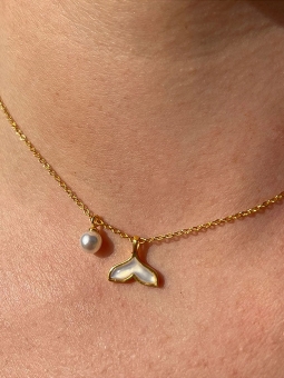 Collier Queue de Sirène et Perle Blanche – Élégance Marine et Féminité Envoûtante