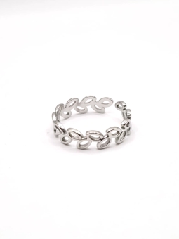 Bague argentée feuillage ajouré – style bohème chic