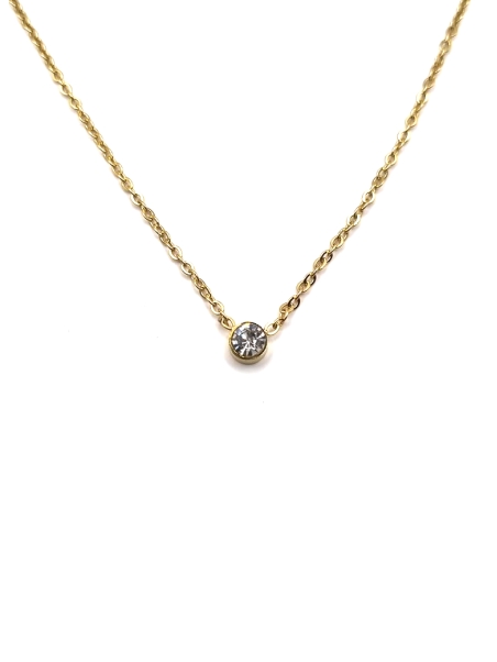 Collier Solitaire Doré avec Zircon – Élégance Minimaliste Intemporelle