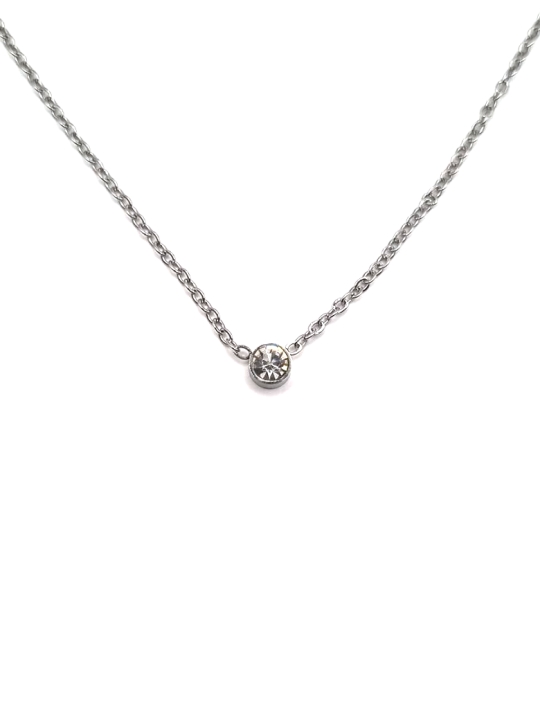 Collier Solitaire Argenté en Acier Inoxydable – Élégance Minimaliste
