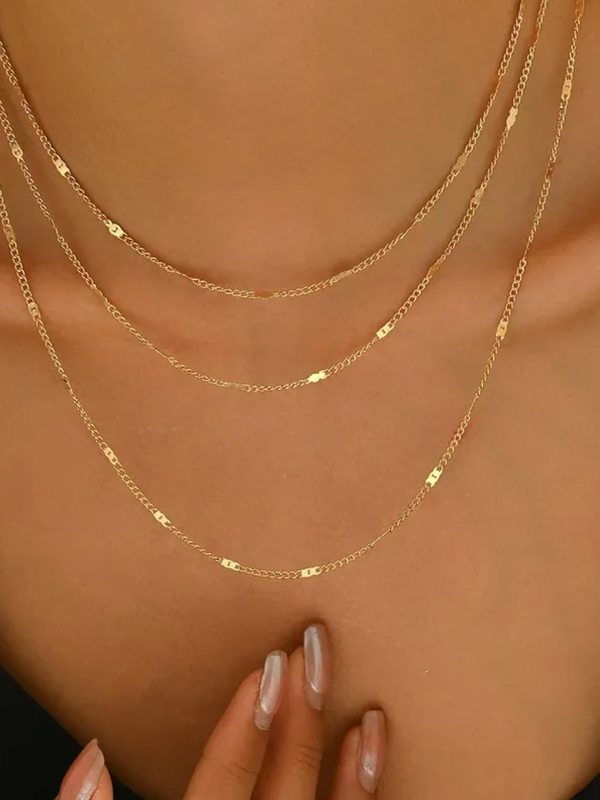 Collier Multi-Rangs Plaquettes Brillantes – Doré en Acier Inoxydable