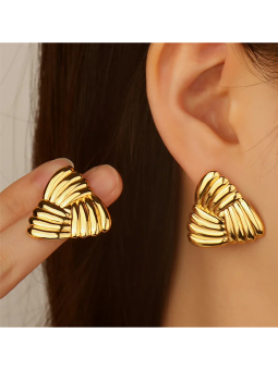 copy ofBoucles d’Oreilles Martelées Doré en Acier Inoxydable – Design Organique Élégant