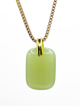 Collier Doré en Acier Inoxydable – Pendentif Vert Laiton Lisse