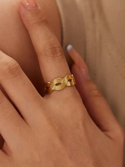 Bague Ouverte Ondulations en Plaqué Or 18k – Bague Ajustable au Design Sculptural