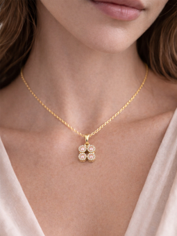 Collier Trèfle Rose Poudré Plaqué Or 18K – Pendentif 20 mm & Chaîne 45 cm